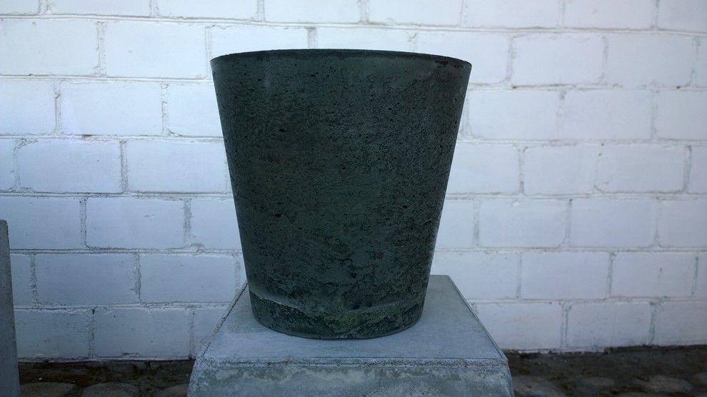 Обложка проекта: Кашпо из бетона