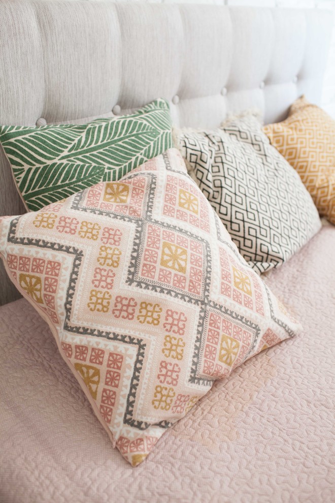 Квартира  студия в смешанном стиле.