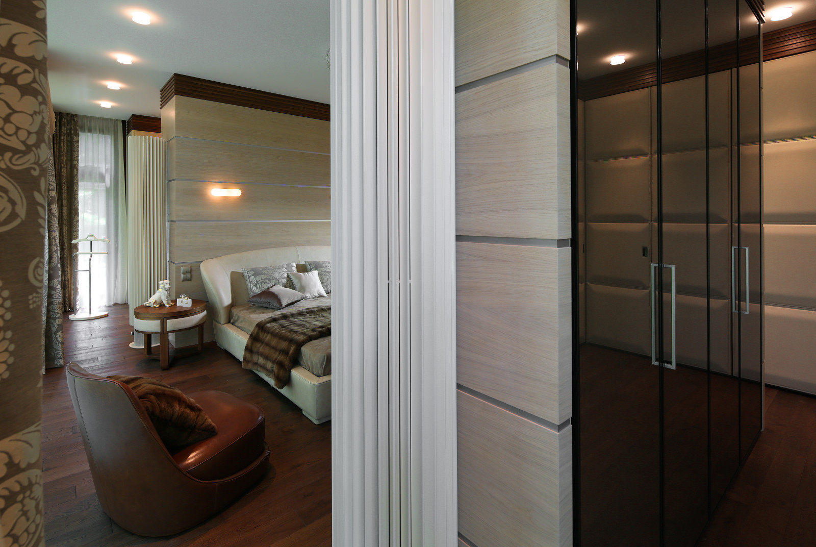 Дом в поселке "Жуковка" на Рублево-Успенском шоссе.