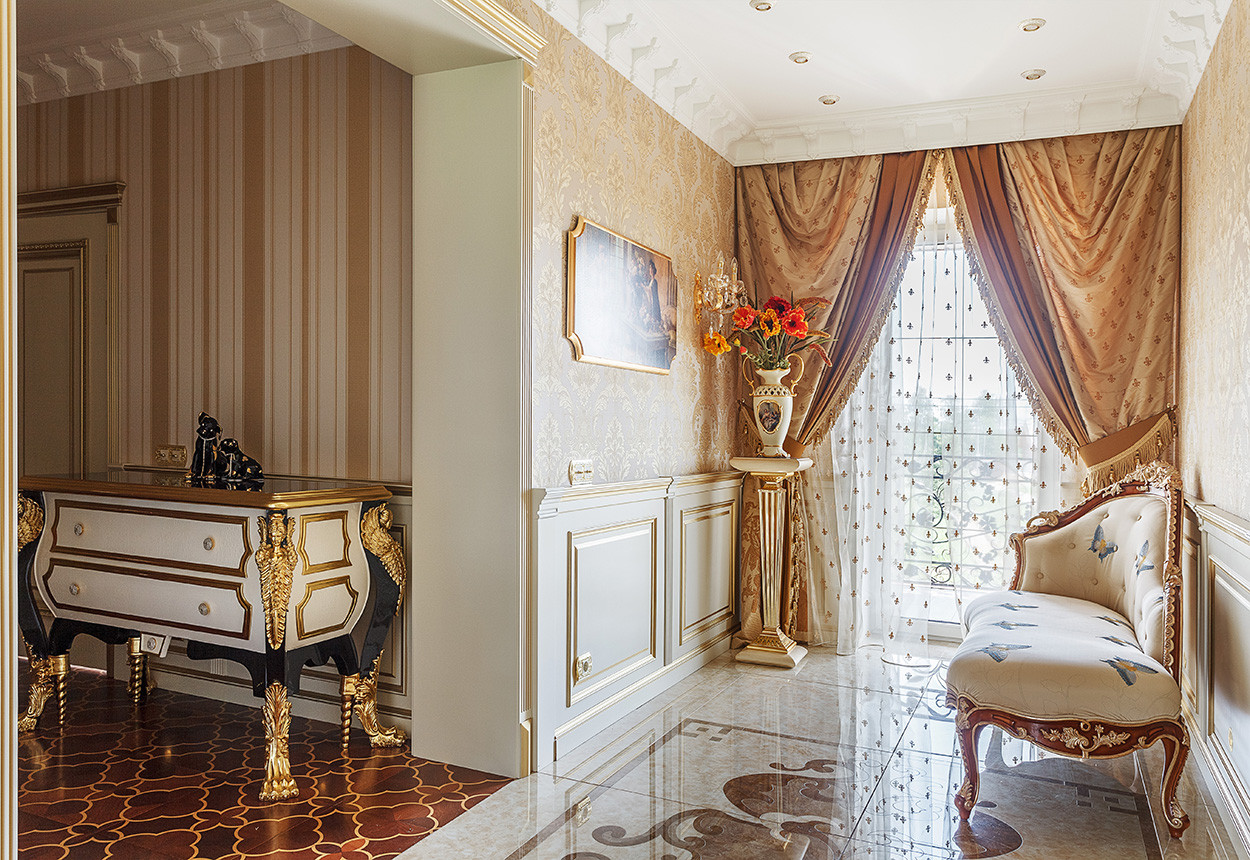 Утопая в роскоши