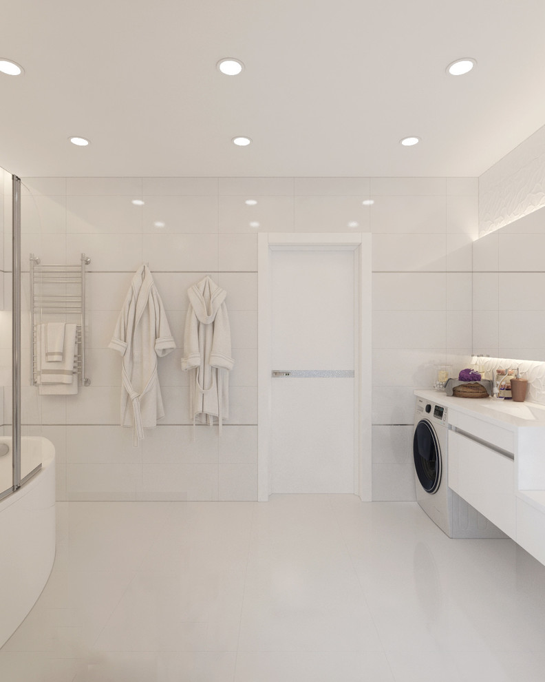 Ванная комната в светлых тонах