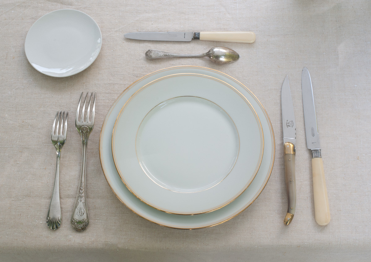 Мир дизайна: Пошаговая инструкция, как правильно сервировать стол