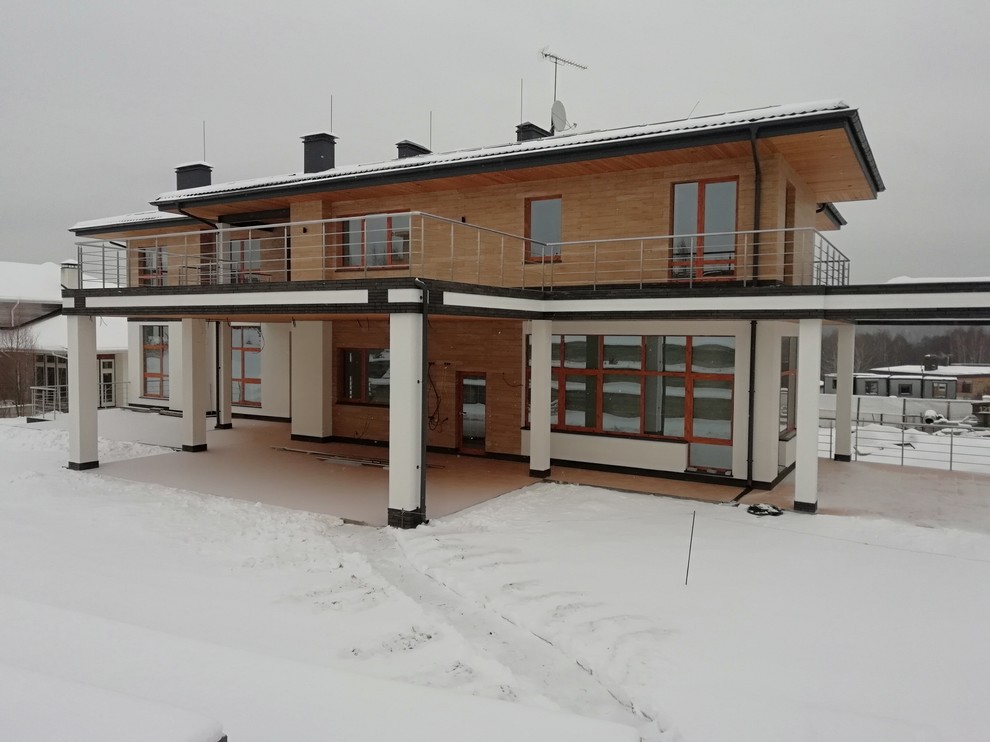 Дом на рельефе в стиле Райта