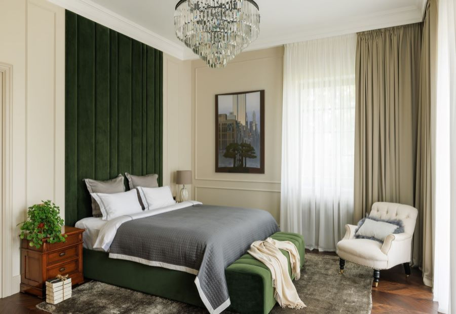 Картины в спальне