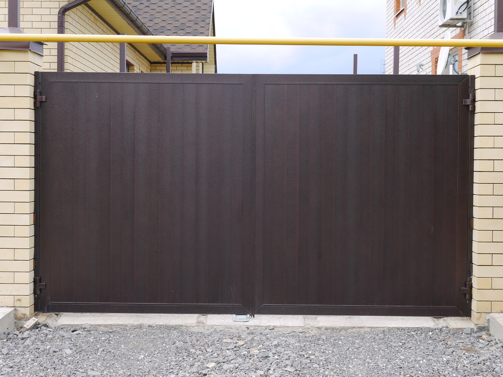 Алюминиевые ворота распашные и алюминиевая калитка