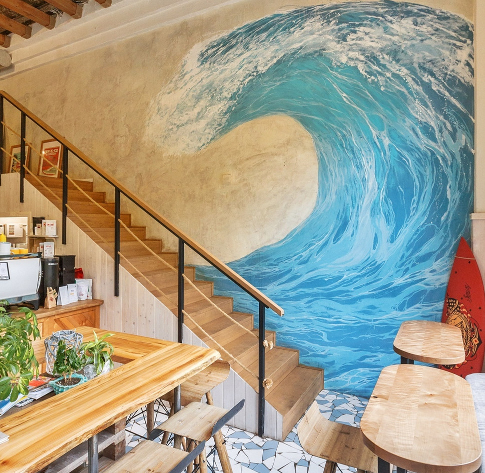 Кофейня в балийском стиле "Teahupoo coffee"