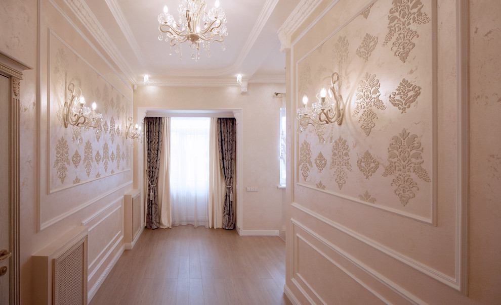 Двухэтажный дом "Светлая классика"