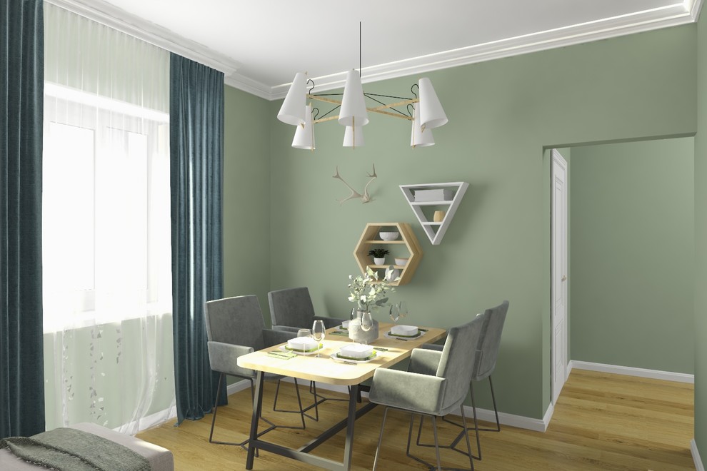 Гостиная с обеденной зоной и кухня, которая уместилась в бывшей кладовке