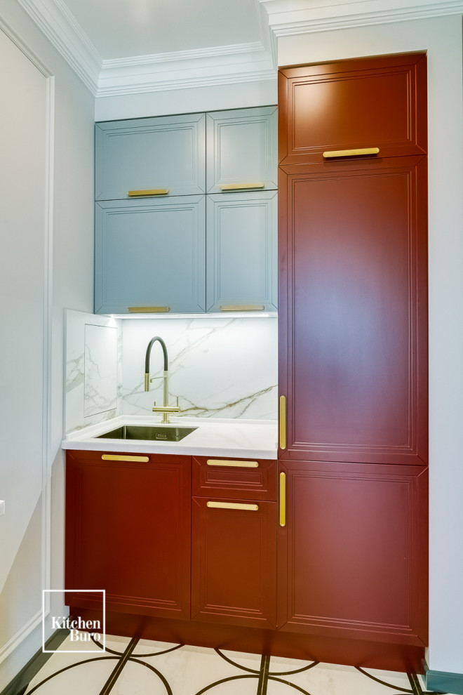 Обложка проекта: Красная кухня в ЖК Водный