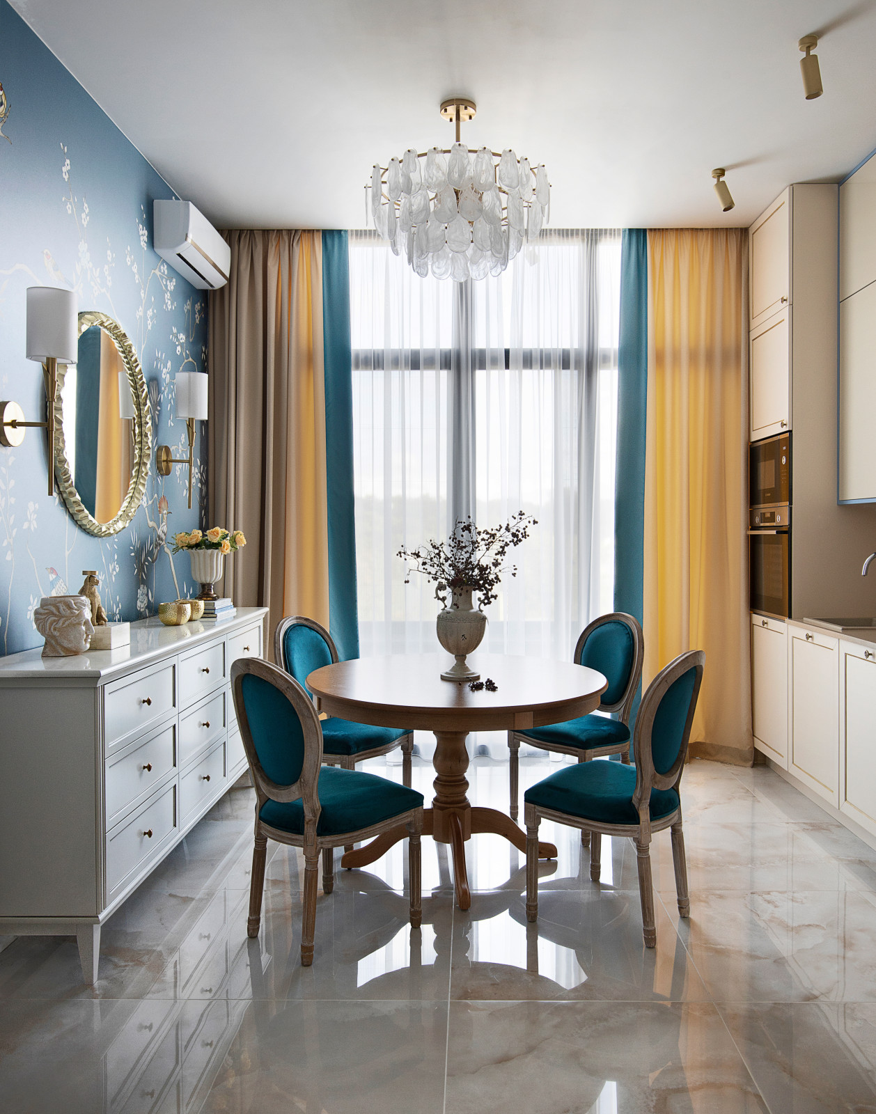 Классика с элементами Шинуазри