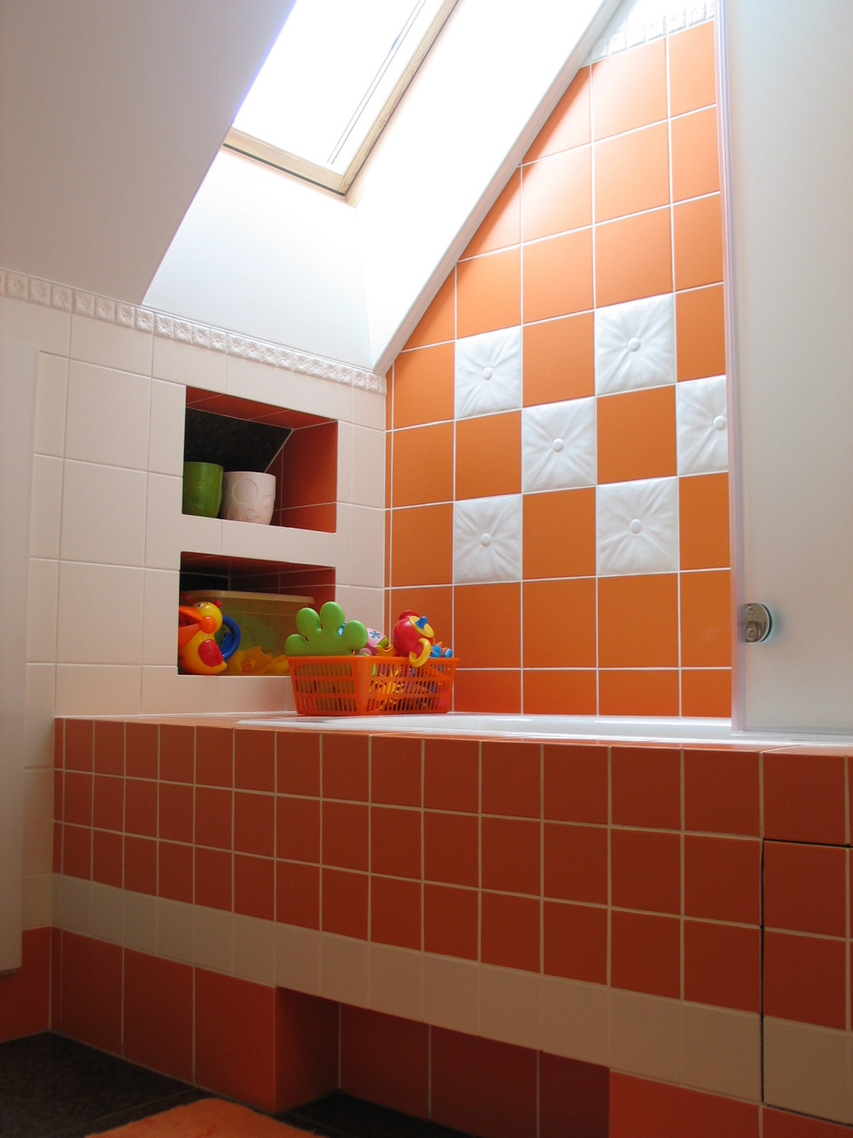 Обложка проекта: Реконструкция мансарды в загородном доме