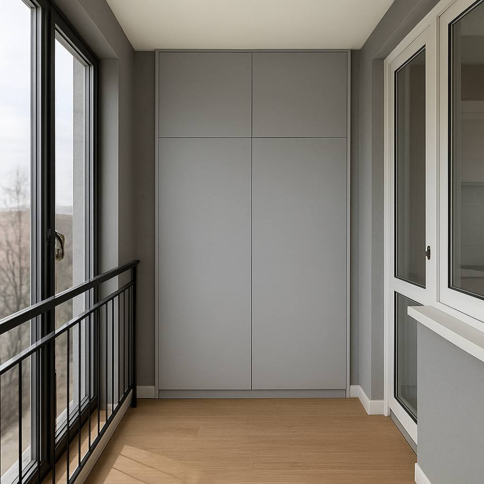 Сдержанный тон