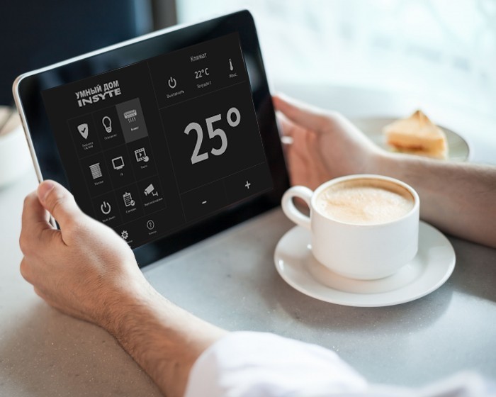 Хороший вопрос: Зачем «Умный дом» в маленькой квартире