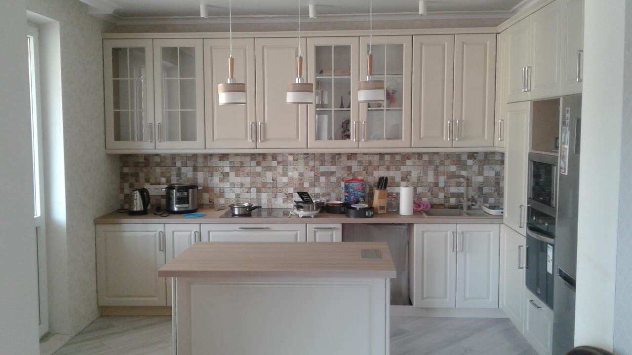 Обложка проекта: Кухня в стиле современная классика, ЖК Победа, г. Казань