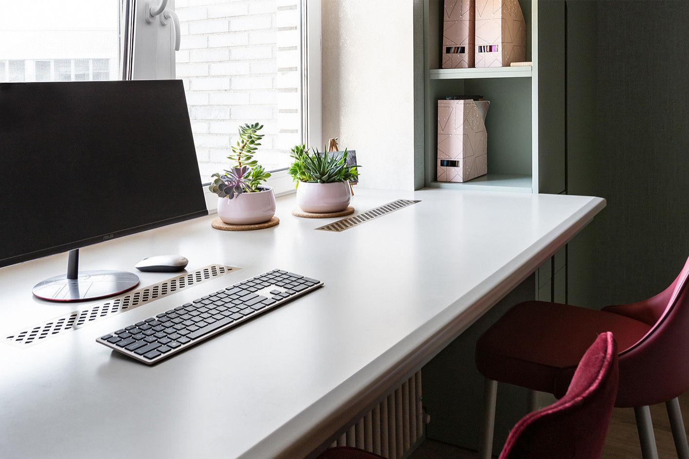 Обложка проекта: Лейтмотив - латунь