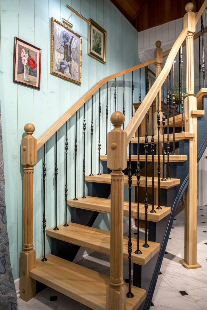 Проект 18 - Деревянная лестница из бука для НТВ