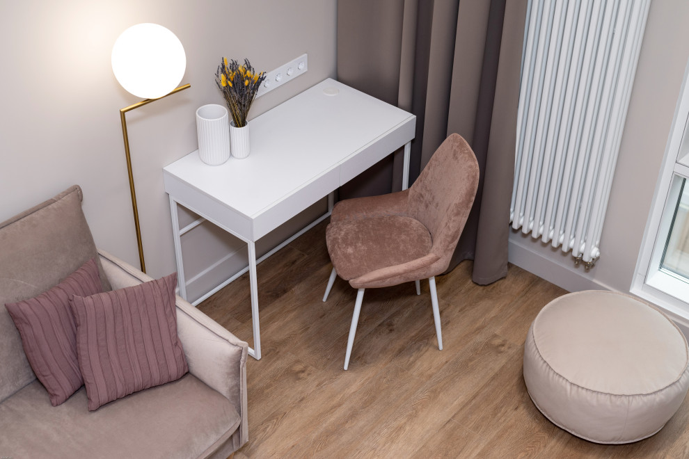 Реализация ЖК "Болконский", квартира с потолками 3,6 метра.