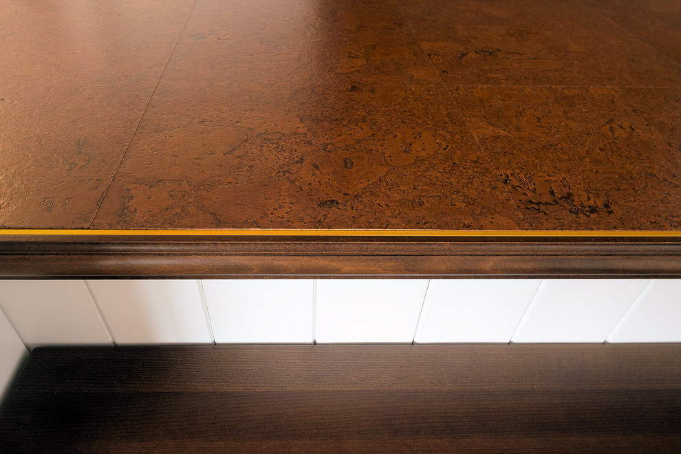 Мебель предметы интерьера в загородном доме.