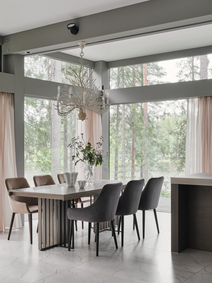 Стол разработан по рисунку дизайнера.