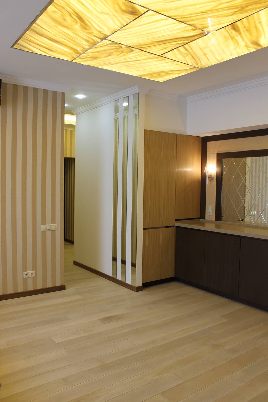 Потолок сияющий ониксом