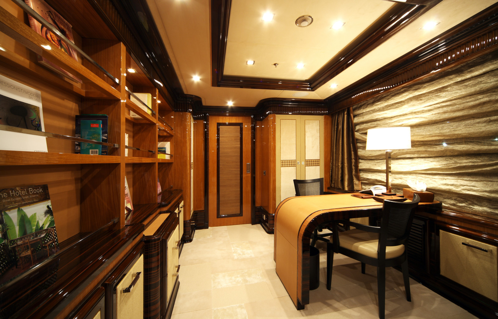 Проект яхты от итальянской компании RADICE