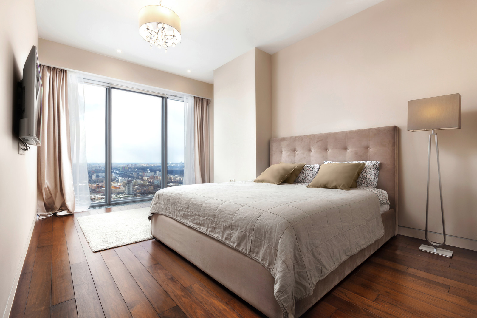 Апартаменты в башне ОКО