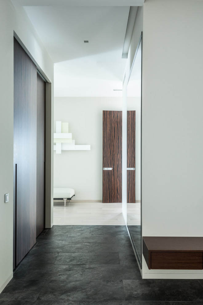 "На своем месте", многокомнатная квартира в жк "Снегири-Эко"