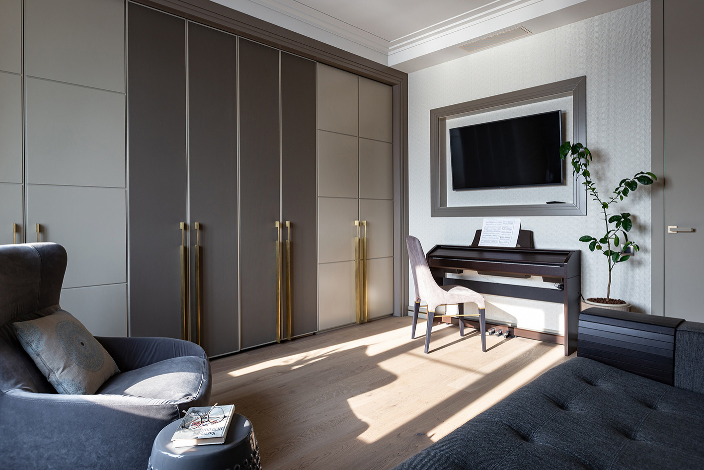 Лейтмотив - латунь