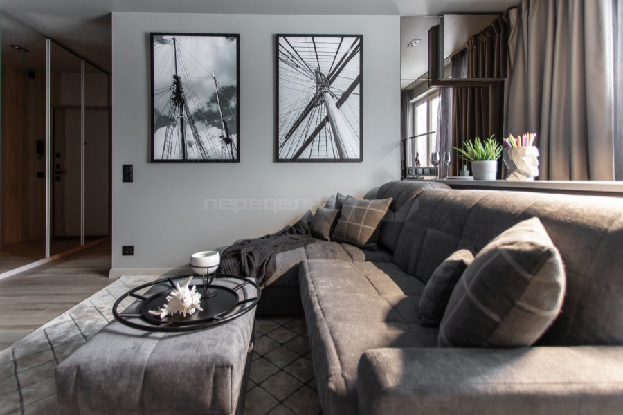 Гостиная с капитанским мостиком