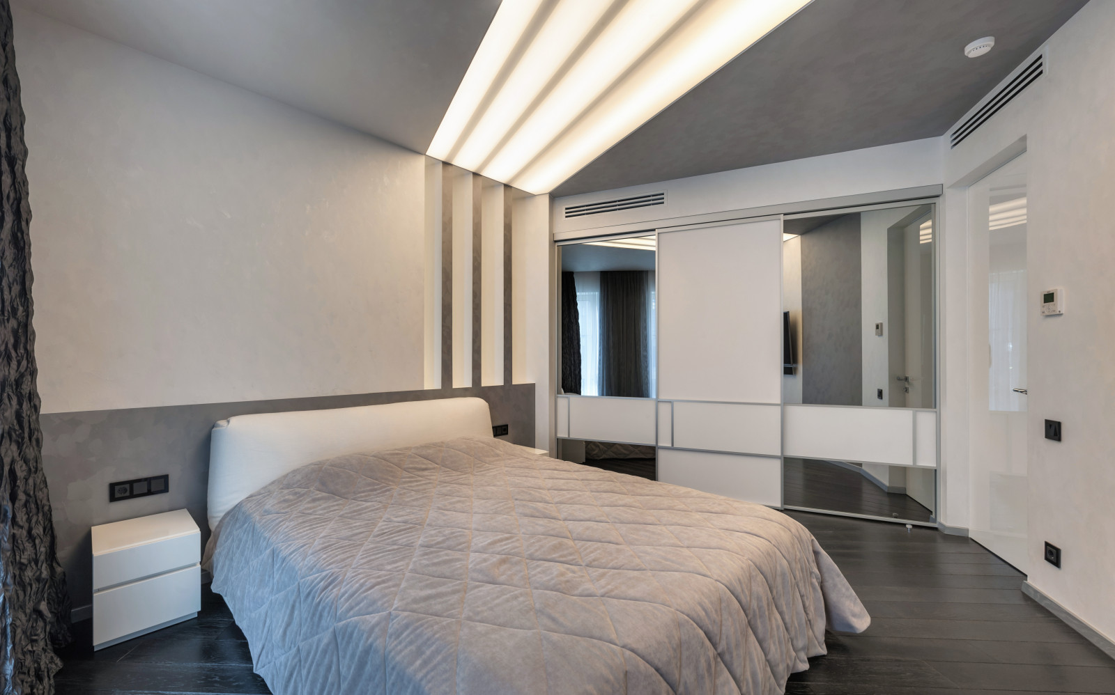 Проект «Орхидея». Квартира в Санкт-Петербурге - 100 м.кв.