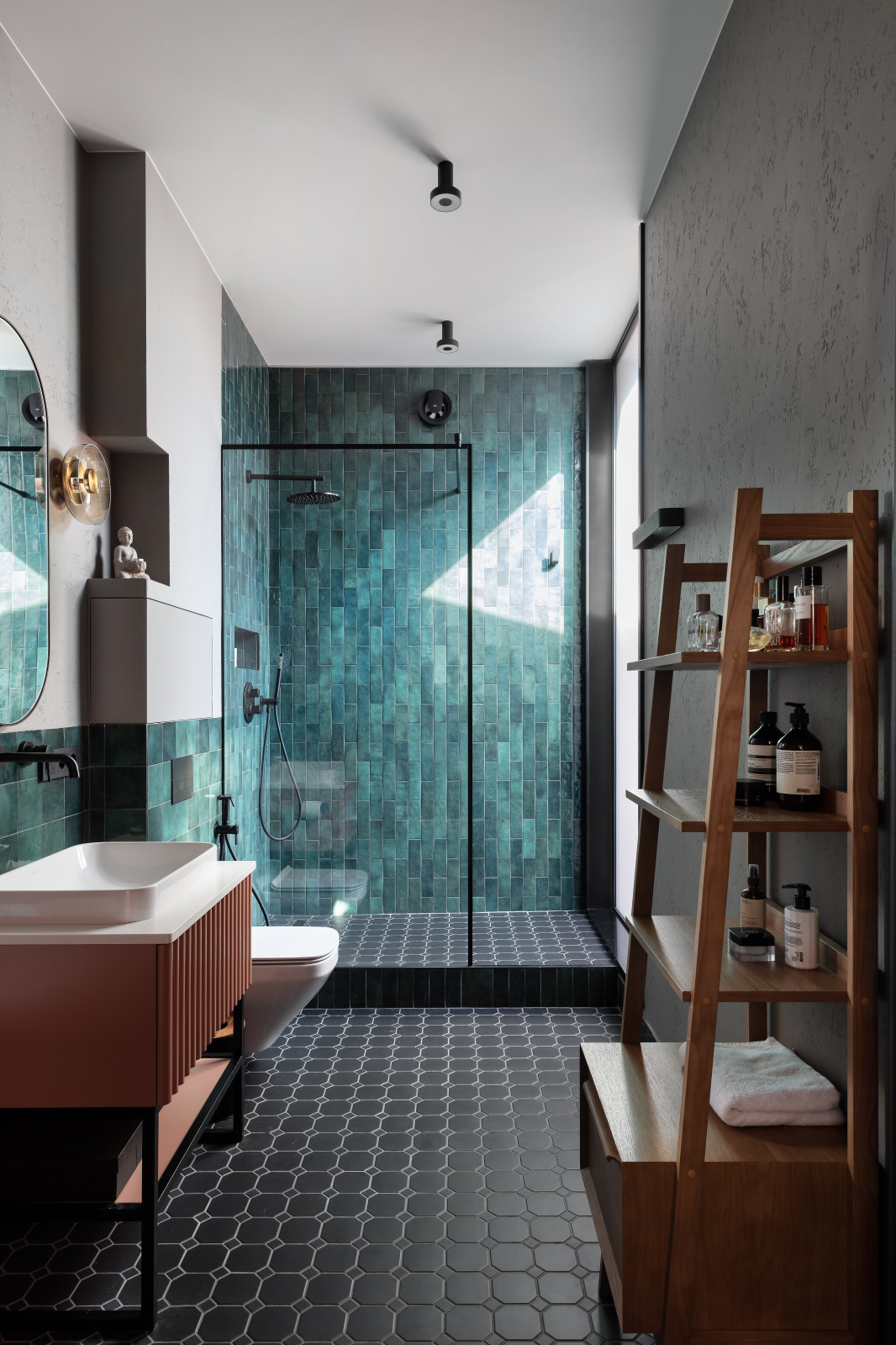 Квартира 221