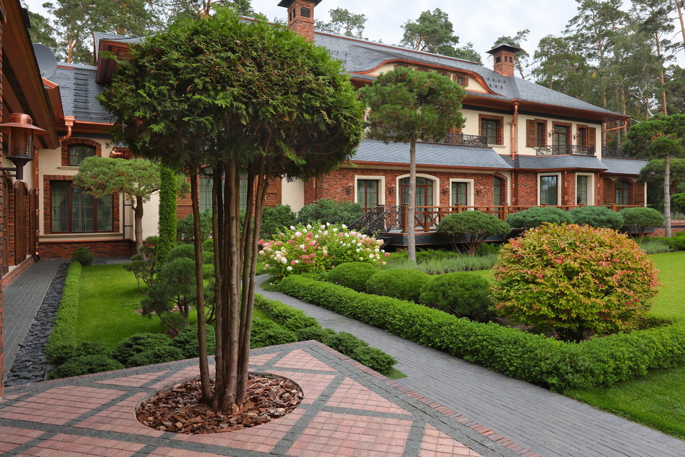 Коттеджный сад в Барвихе (дизайн и исполнение компании "Imperial Garden")