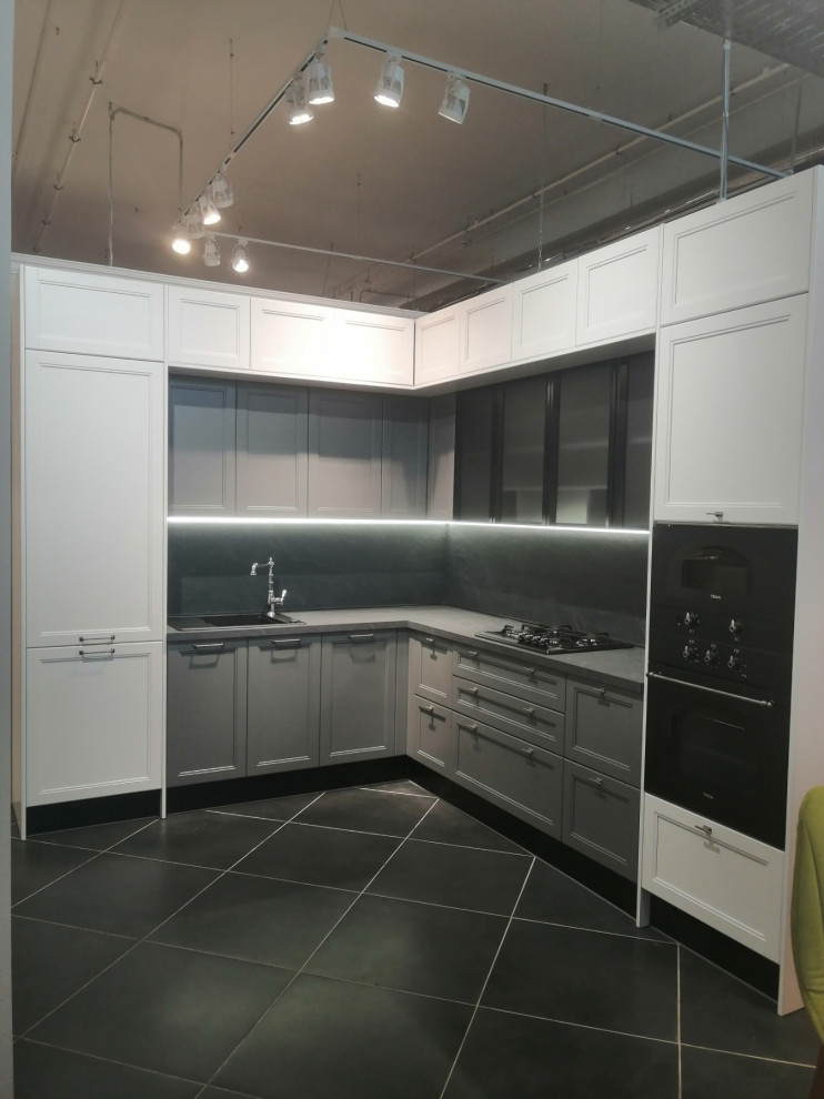 Выставка в мебельном центре М3, 4 этаж.