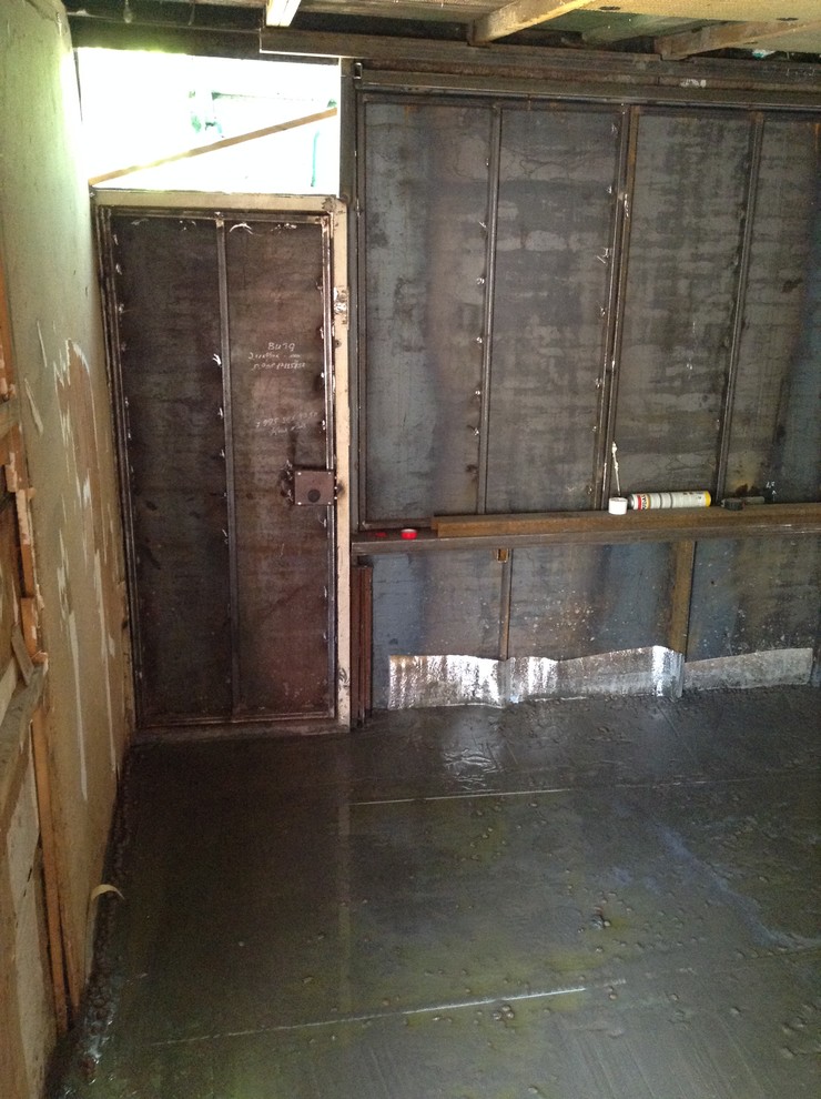 Отделочная работа по строительству небольшого магазина на частной территории.