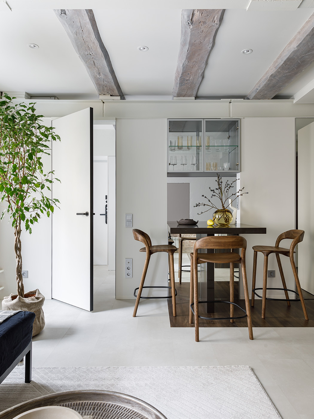 Номер в апарт отеле на Вознесенском проспекте