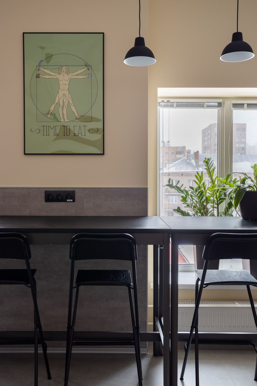 Декорирование офиса в корпоративных цветах