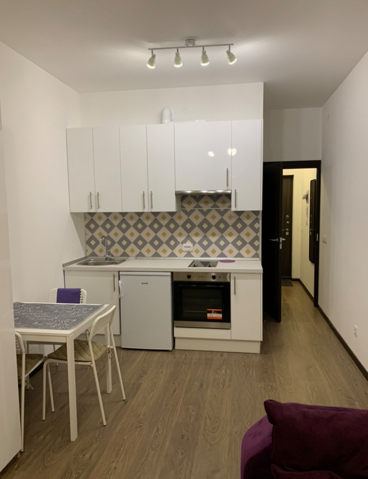 Обложка проекта: Апартаменты в Солнечном городе