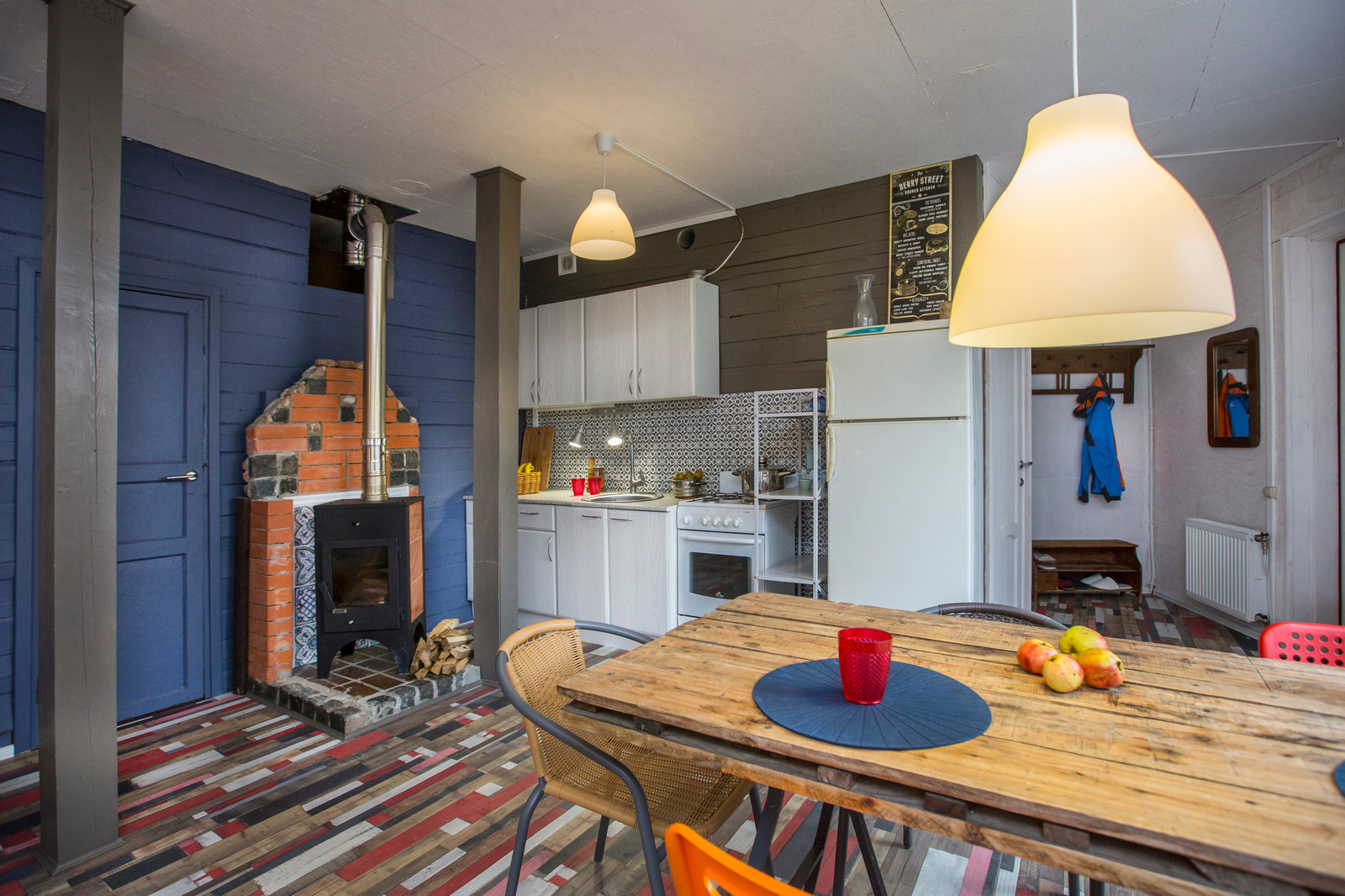 В гостях: Новый дом на месте бани