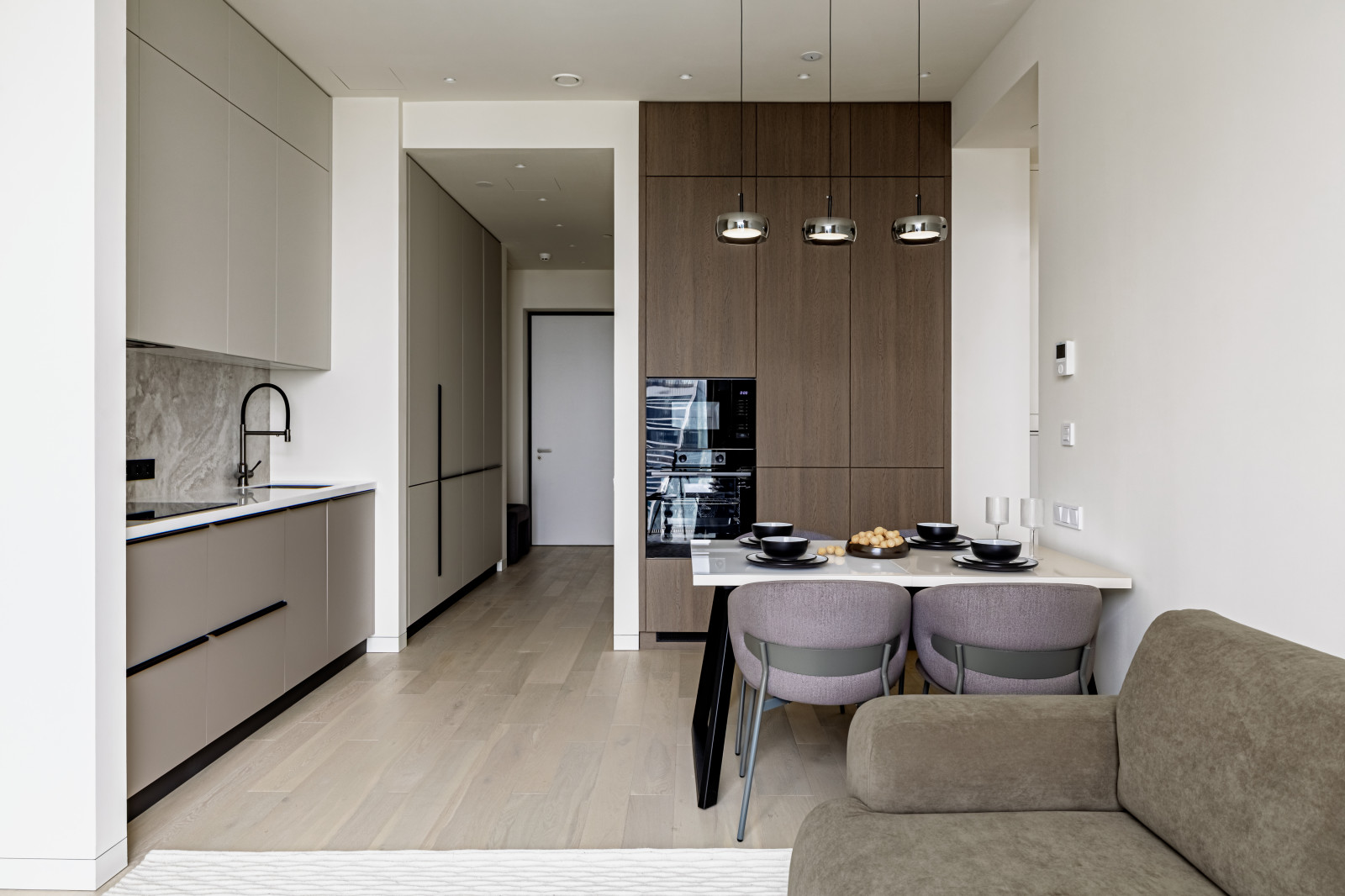 Capital towers, 53кв м