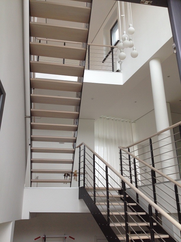 Интерьерная лестница Модель Laser Wood