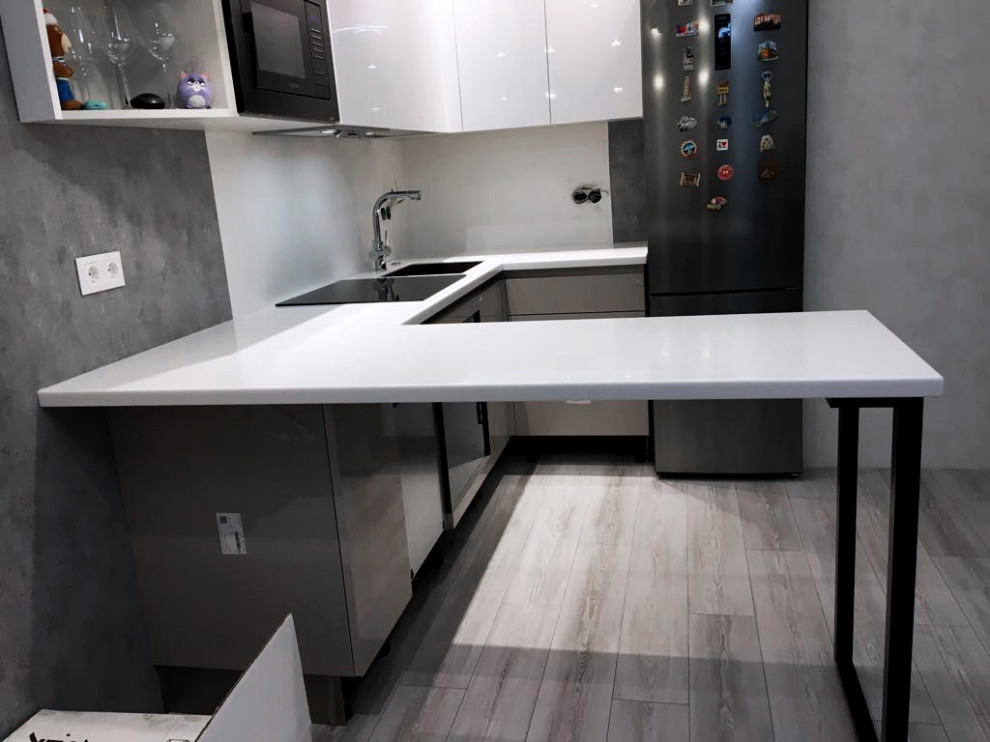 Столешница с барной стойкой из камня Grandex