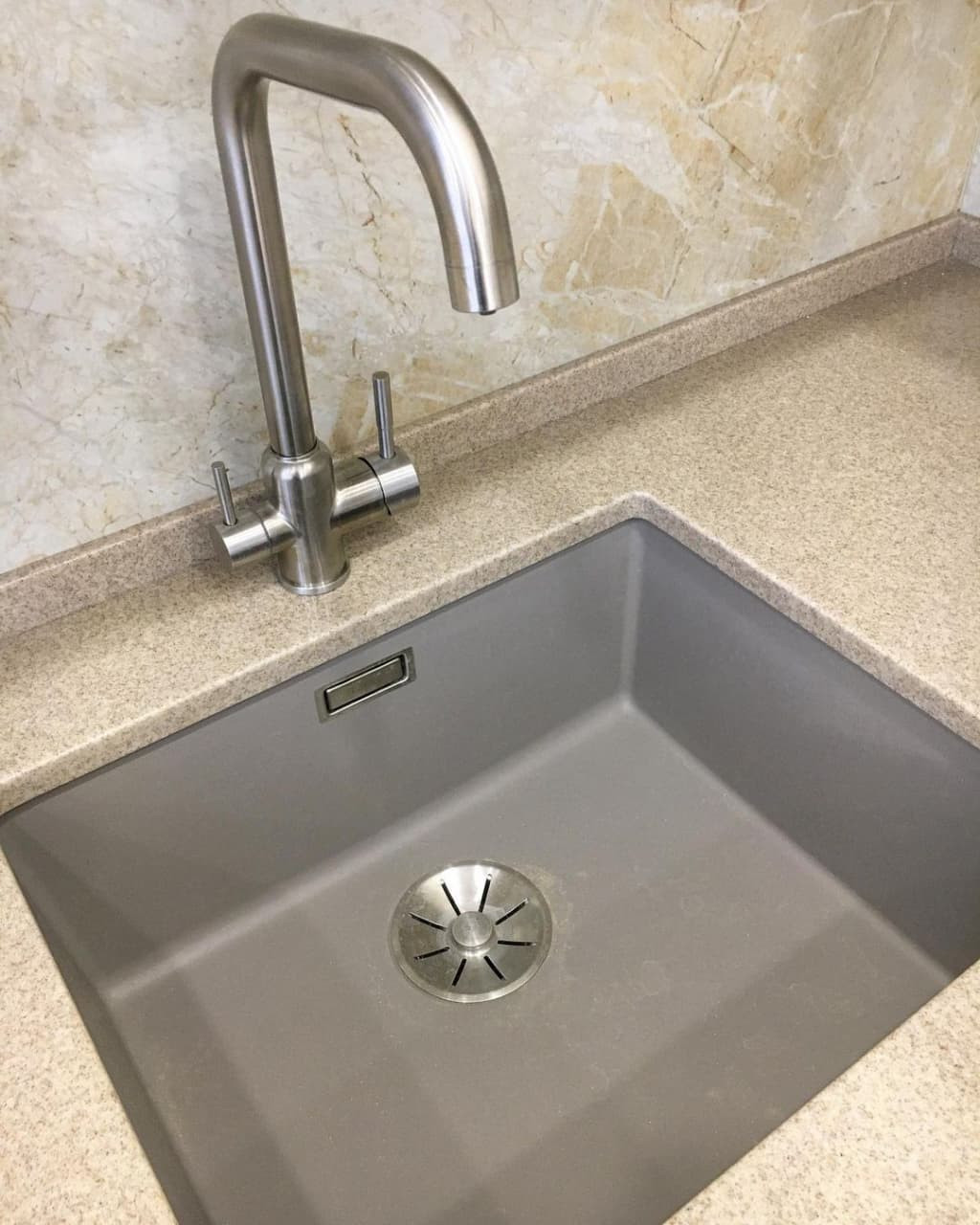 Квартира 79 м2 ул. Ясеневая