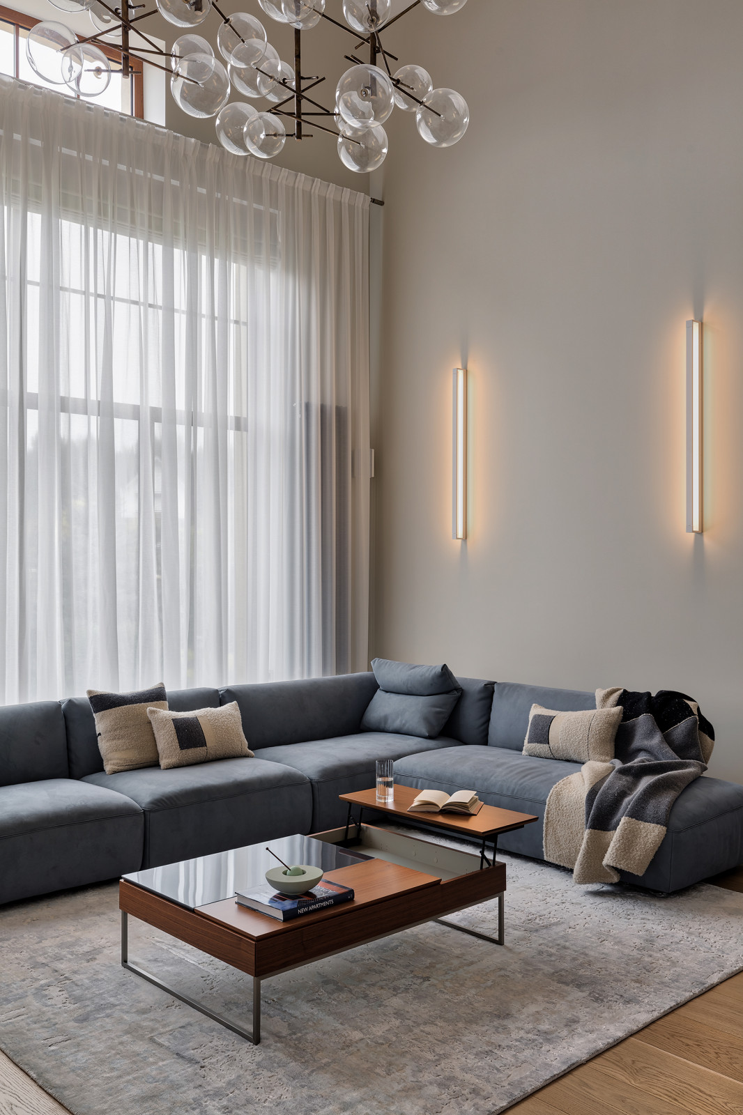 Дом с потайной лестницей