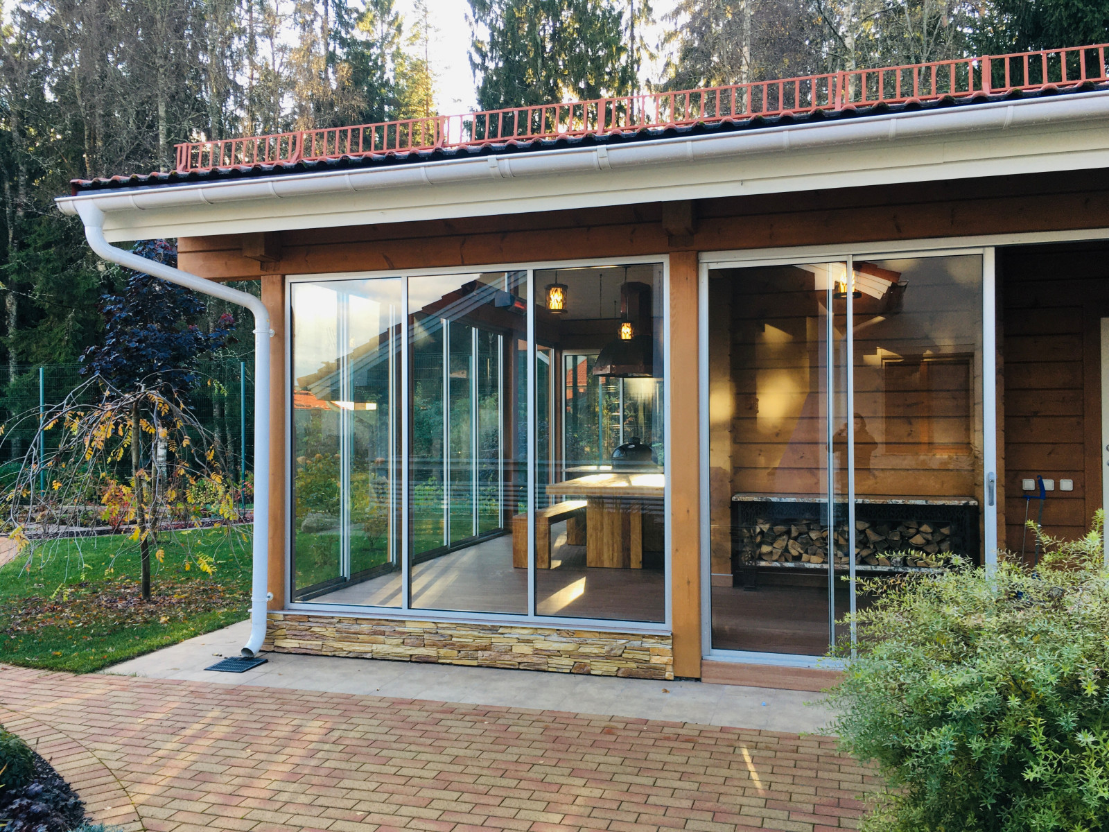 ГеоПро | Замена безрамного остекления