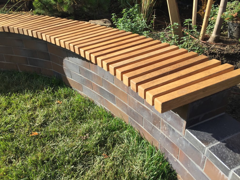 Александрово. Первый год жизни