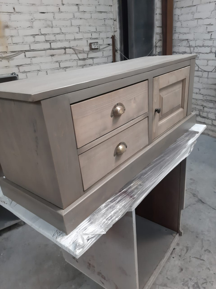 Тумба в прихожую