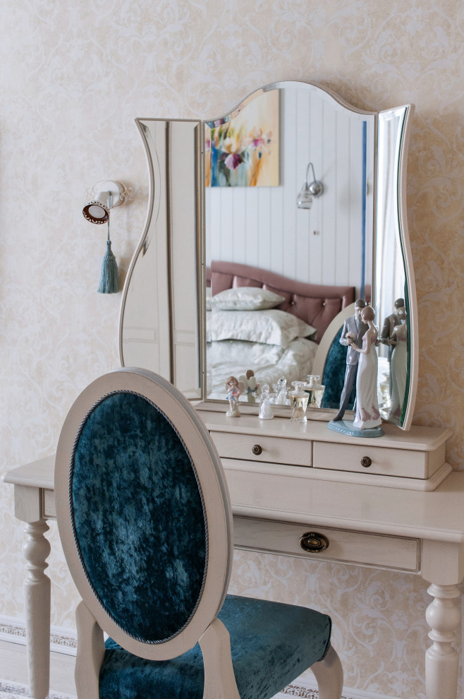 Французский прованс с элементами шебби-шик.