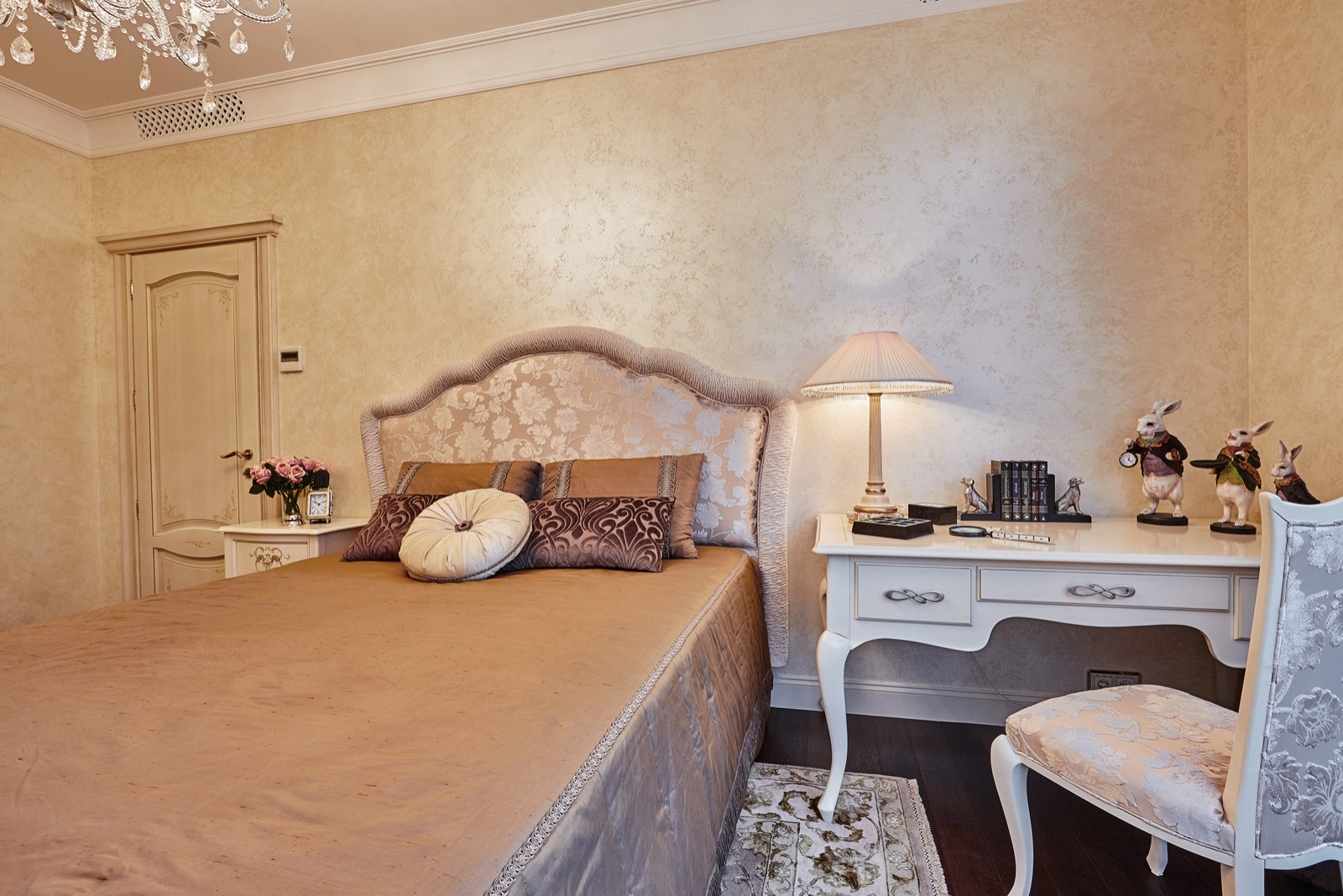 Сливки общества (4-х комн. квартира в ЖК "Золотые ключи")