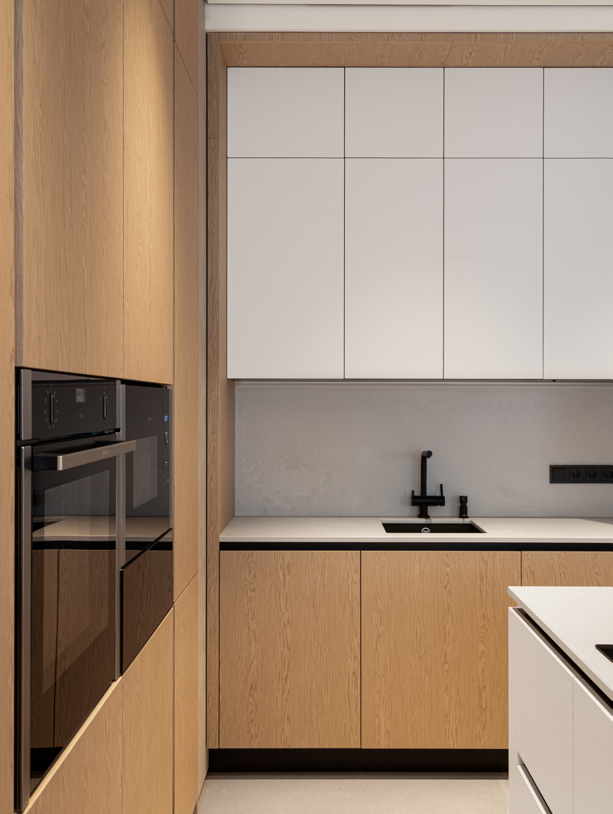 Искра Парк 595