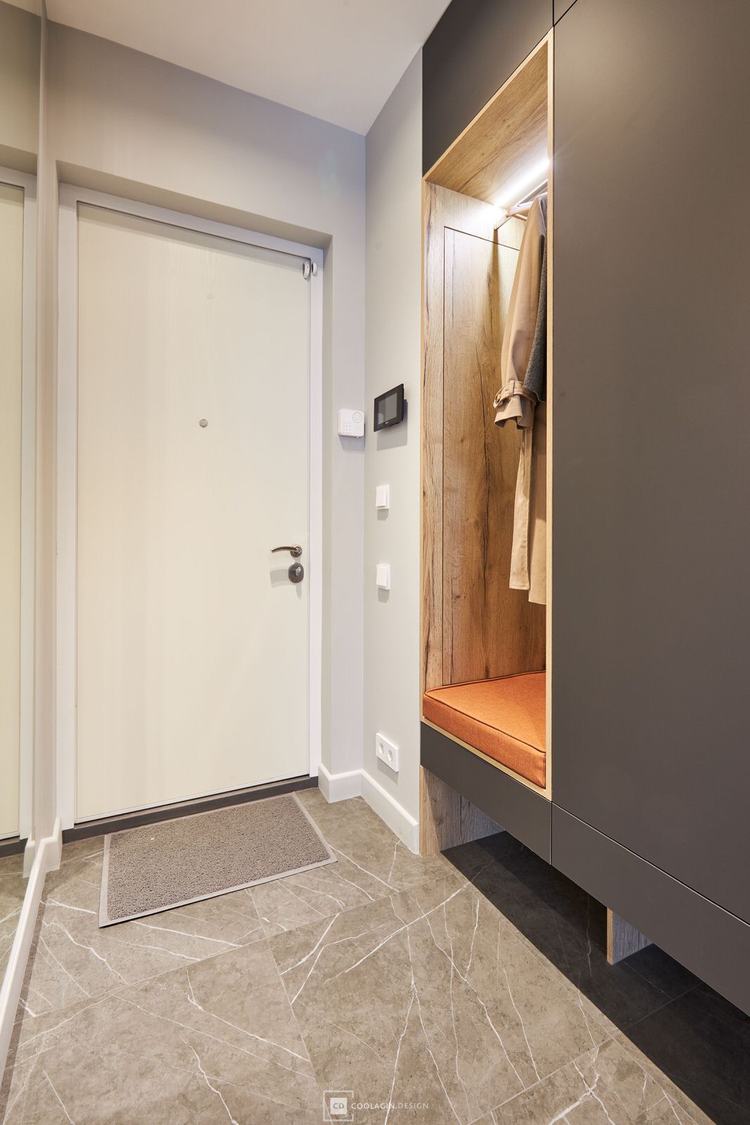 Двухкомнатная квартира с большим угловым окном